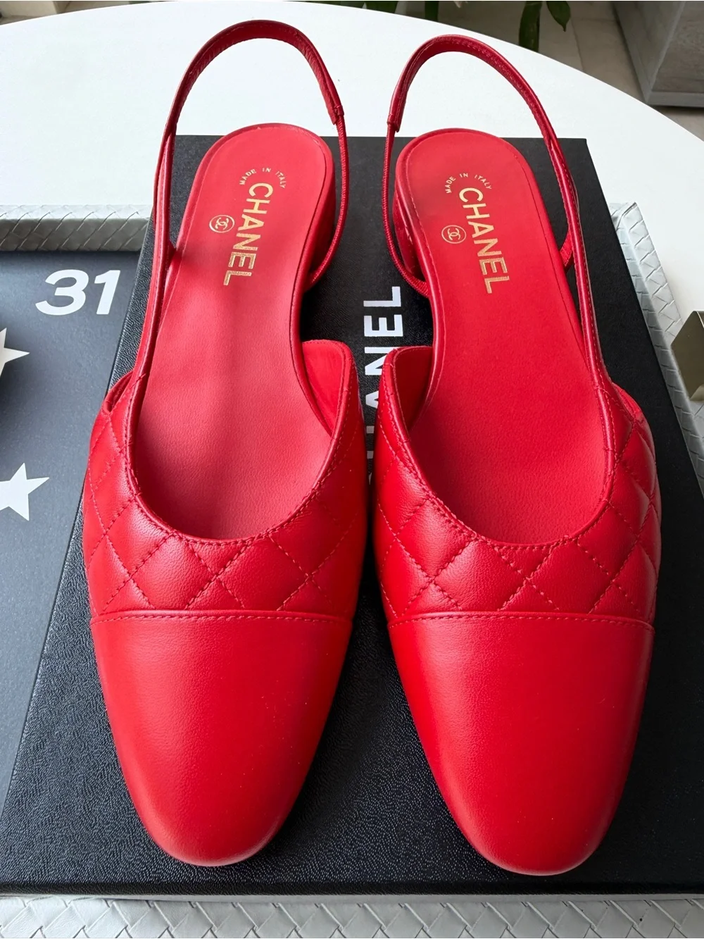 Chanel 26B Red Agneau Rouge Quilted Lambskin Leather Slingback CC Flats 39.5 NIB